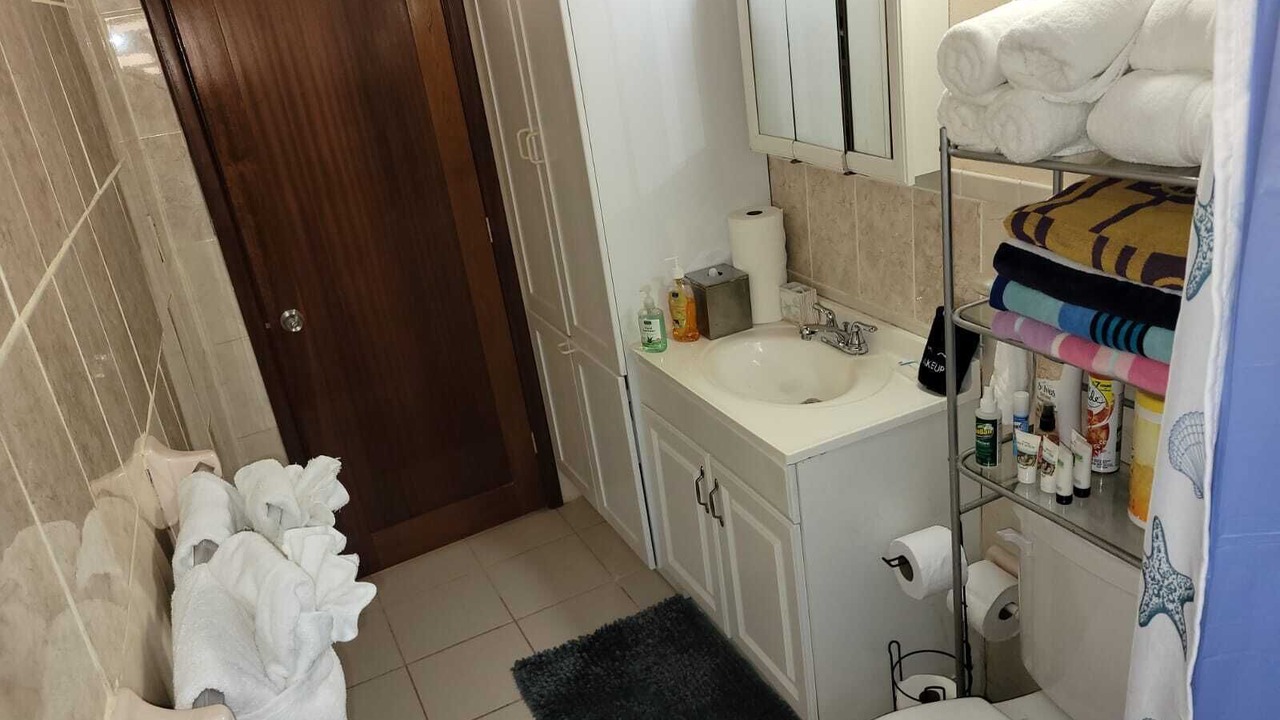 Photo of Bathroom in Estate Contant