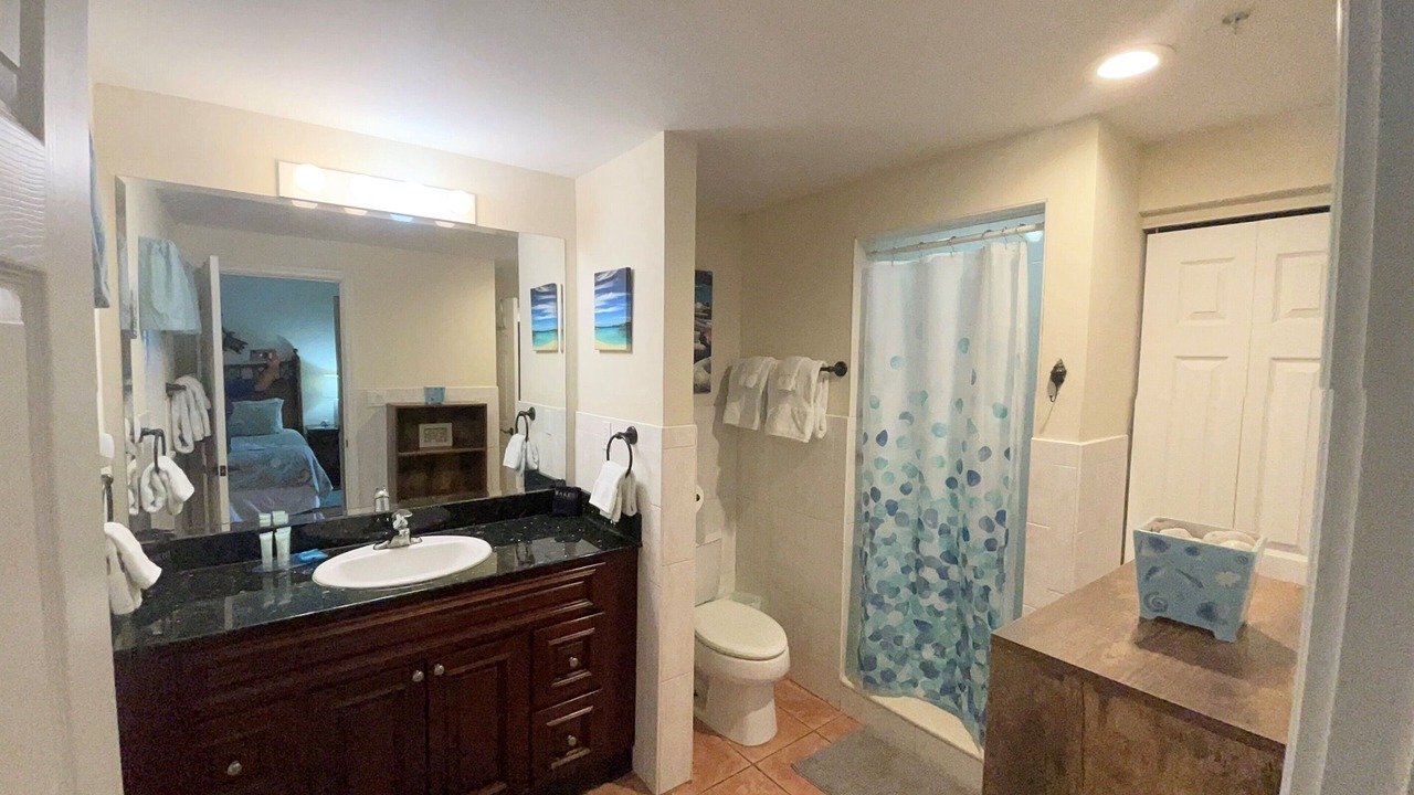 Photo of Bathroom in Great Cruz Bay
