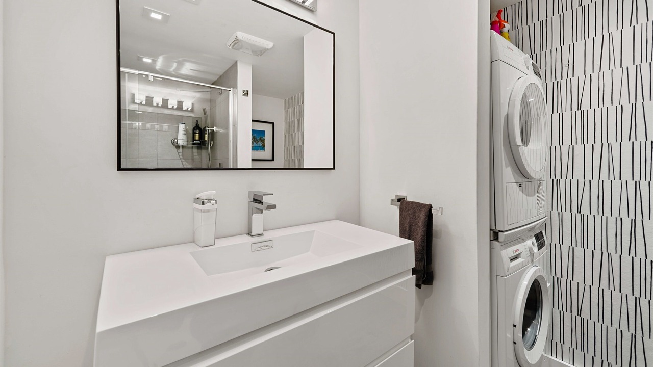 Photo of Bathroom in Red Hook