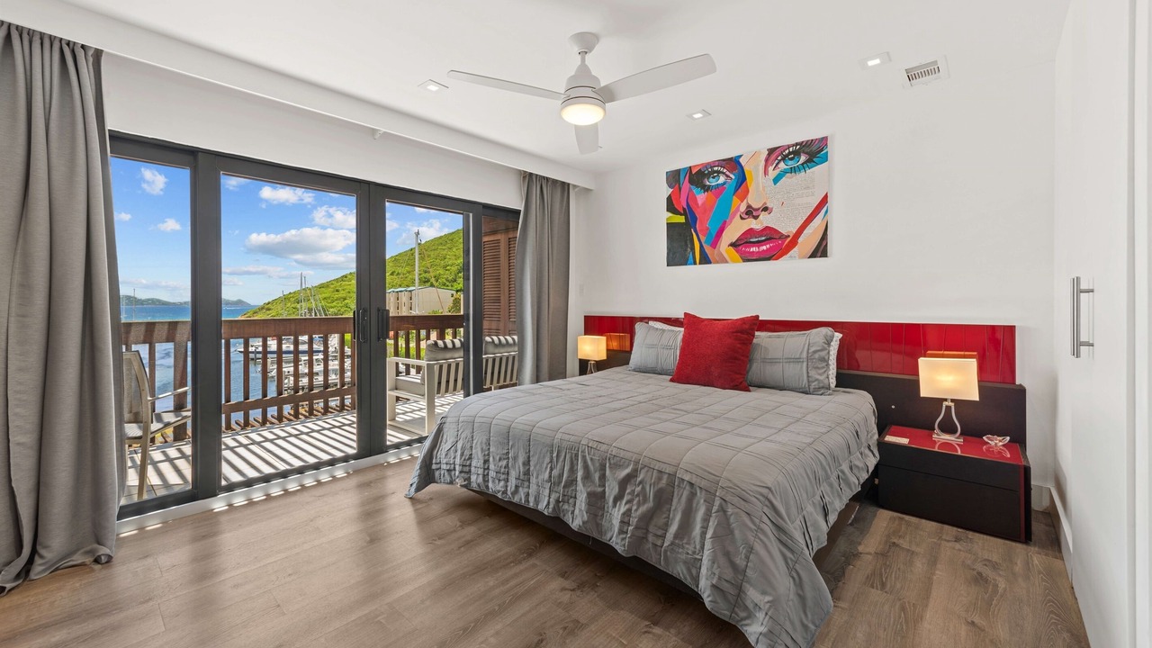 Photo of Bedroom in Red Hook