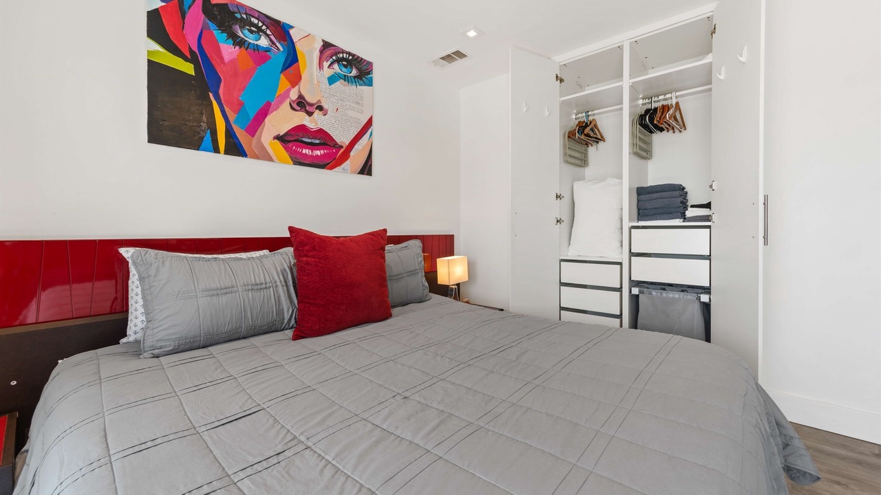 Photo of Bedroom in Red Hook