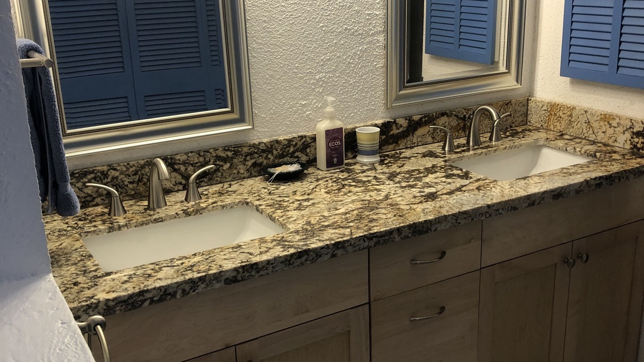 Photo of Bathroom in Estate Golden Rock