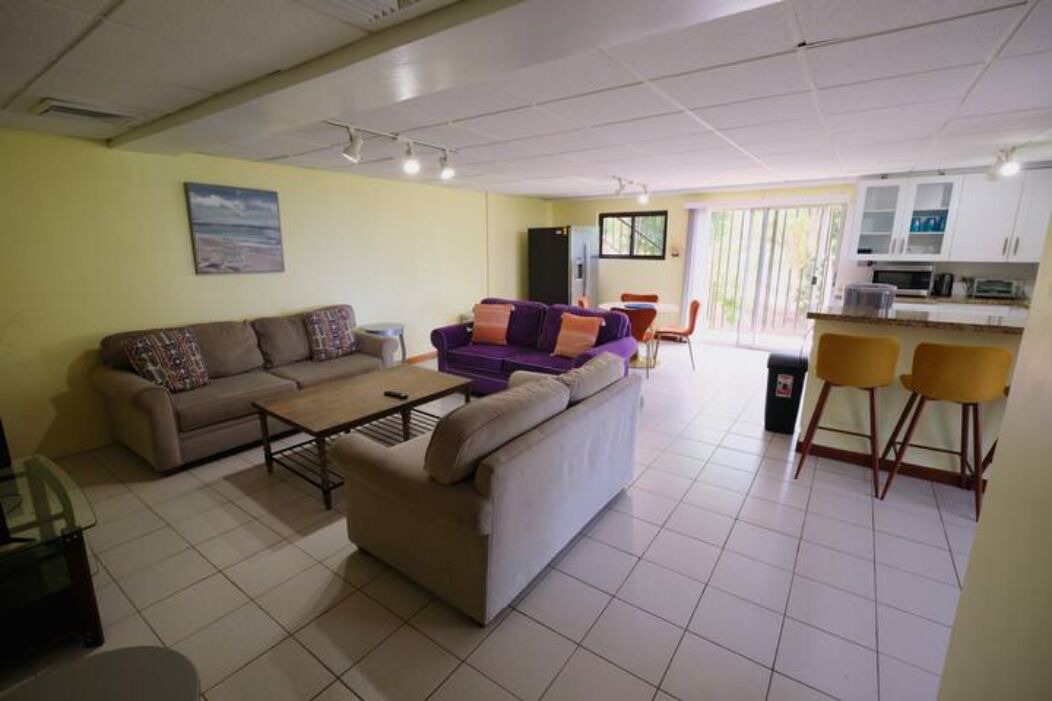 Photo of Livingroom in Estate Kings Quarter