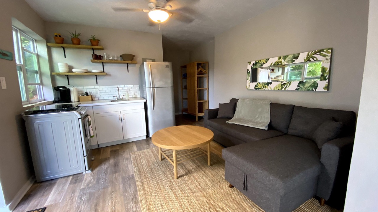 Photo of Livingroom in Estate Pearl