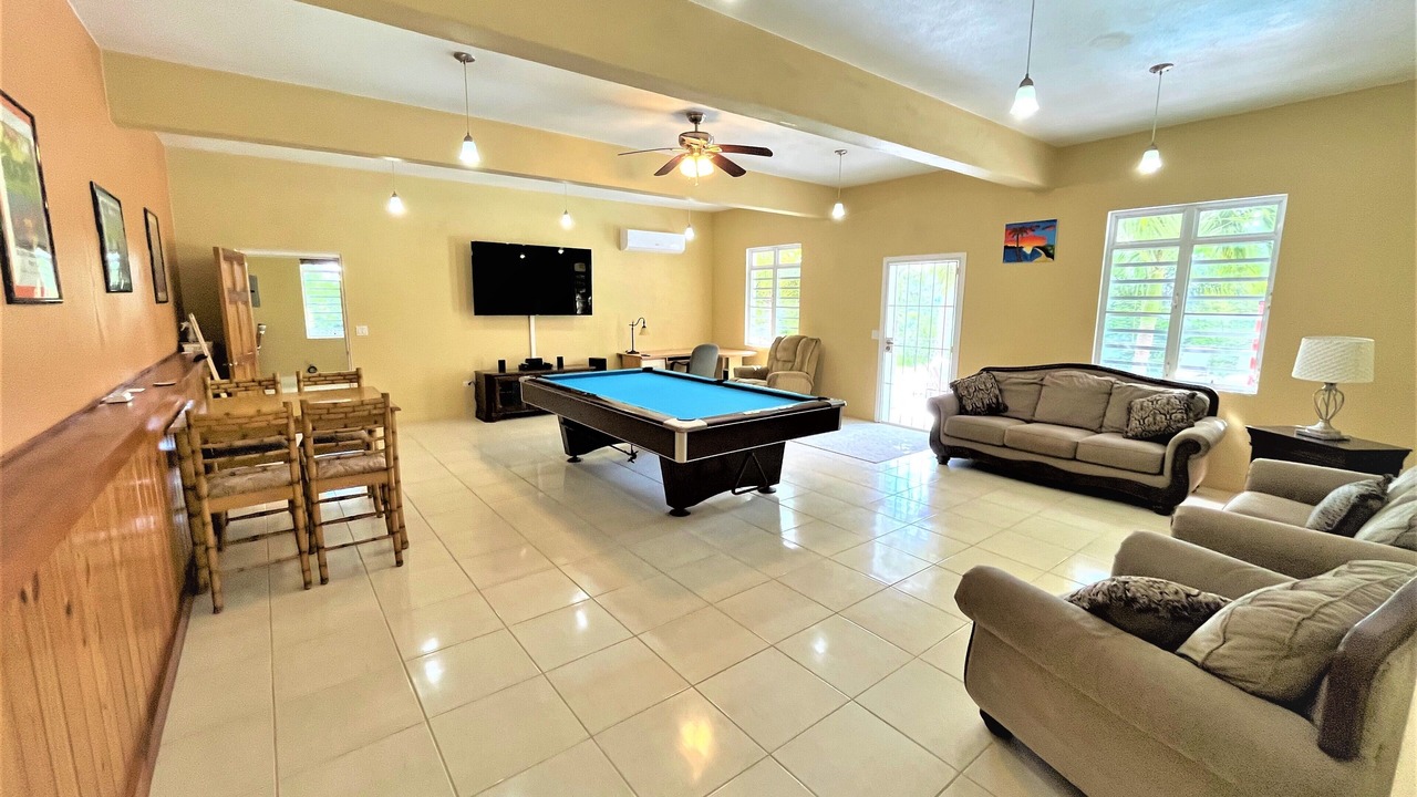 Photo of Outdoor in Estate Saint John