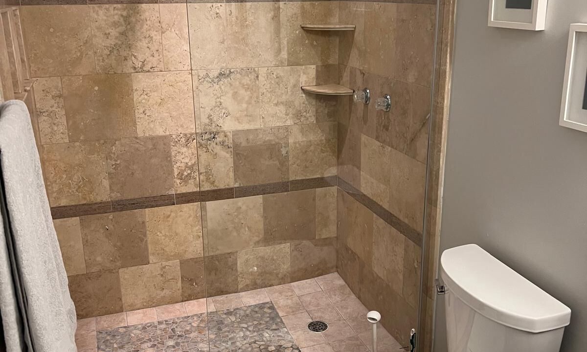 Photo of Bathroom in Estate Altona