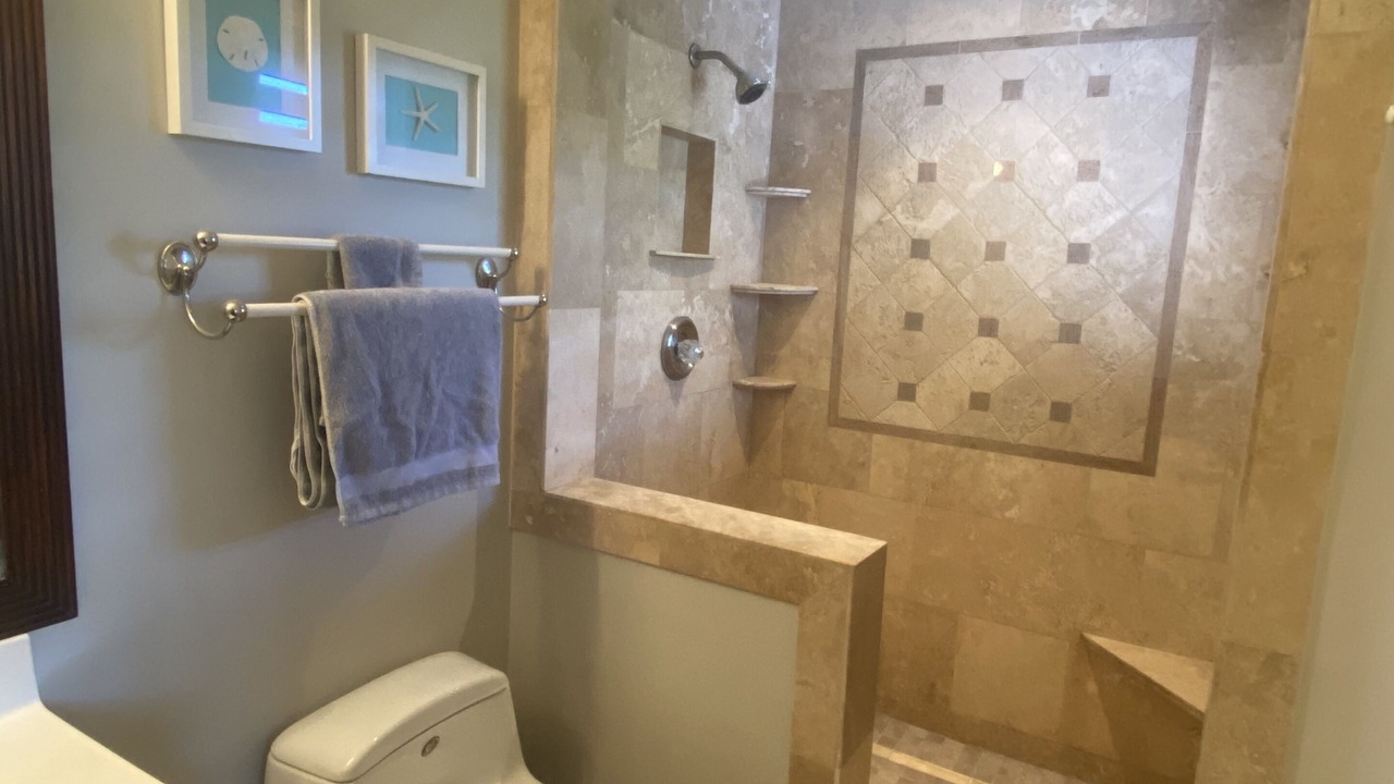 Photo of Bathroom in Estate Altona