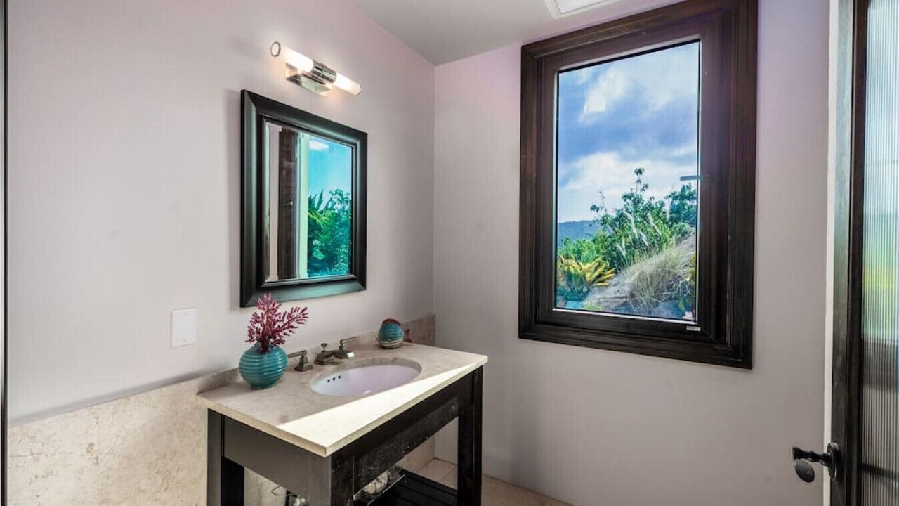 Photo of Bathroom in Estate Peterborg