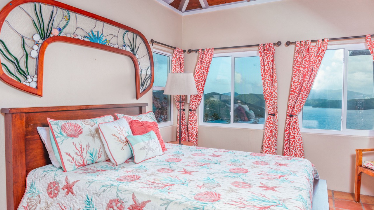 Photo of Bedroom in Estate Calabash Boom
