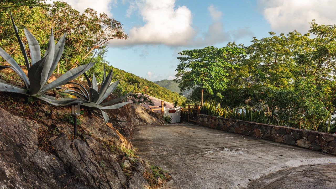 Photo of Outdoor in Estate Calabash Boom