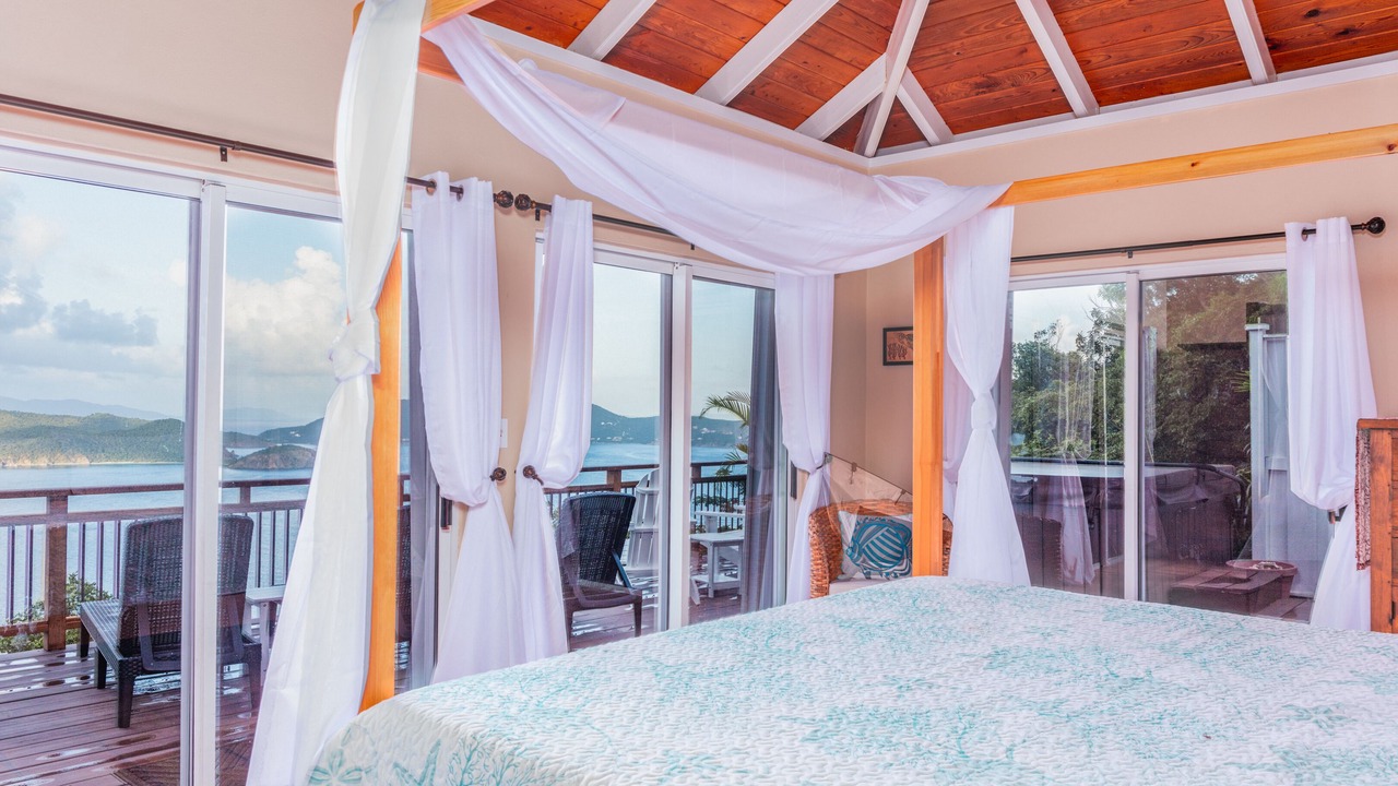 Photo of Bedroom in Estate Calabash Boom