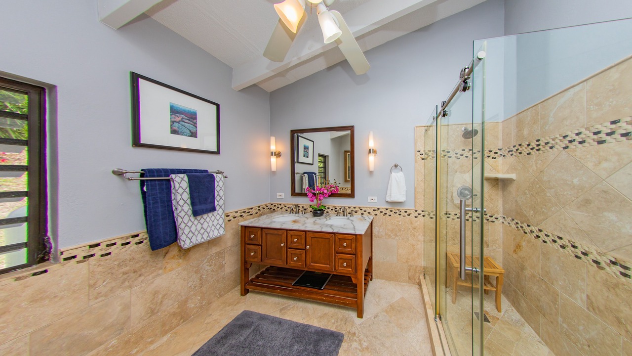 Photo of Bathroom in Green Cay