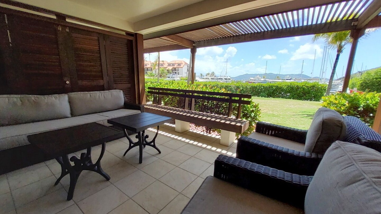 Photo of Patio Balcony in Estate Queens Quarter