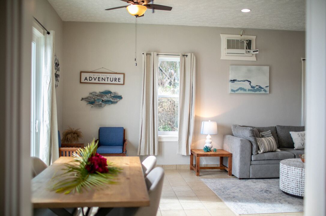 Photo of Livingroom in Bordeaux Mountain