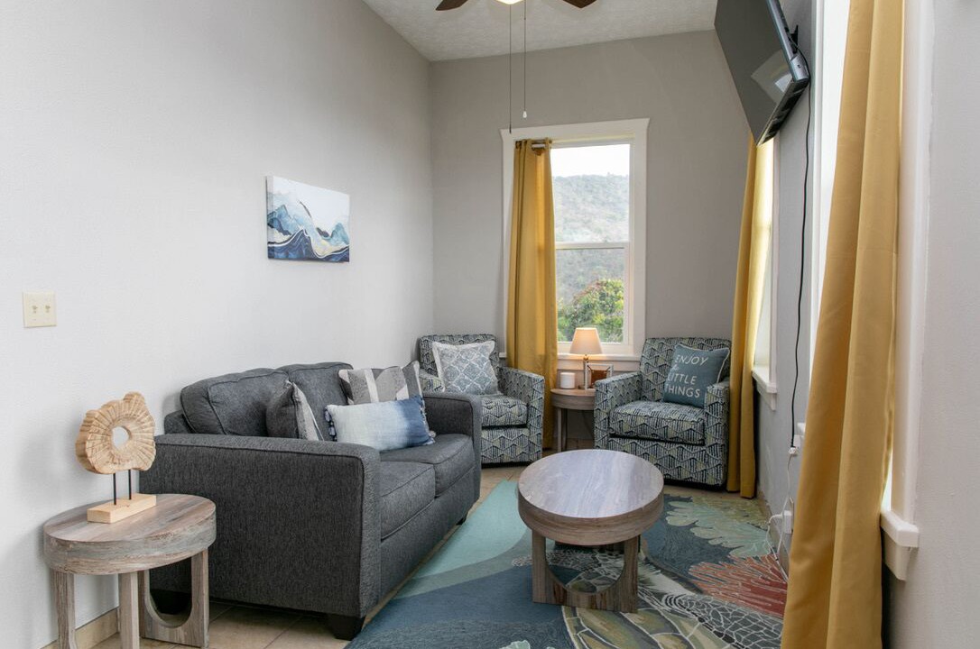 Photo of Livingroom in Estate Emmaus