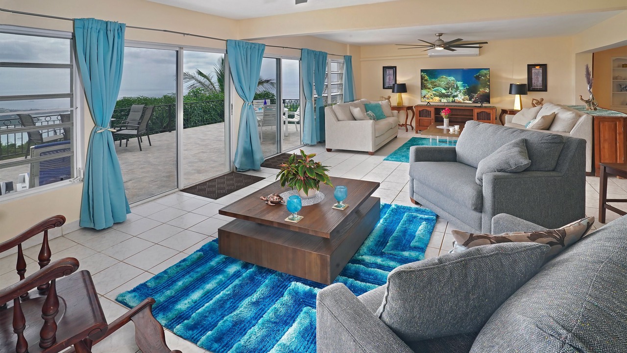 Photo of Livingroom in North Side