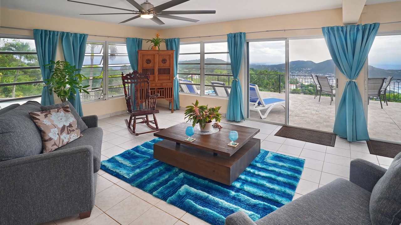 Photo of Livingroom in North Side