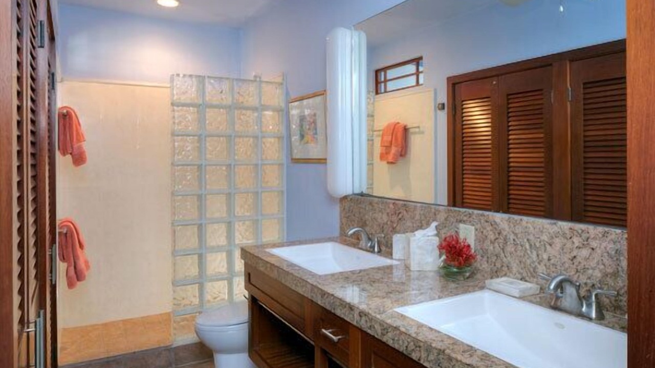 Photo of Bathroom in Rendezvous & Ditleff