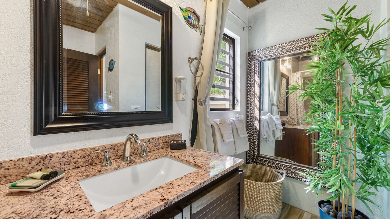 Photo of Bathroom in Frydendal