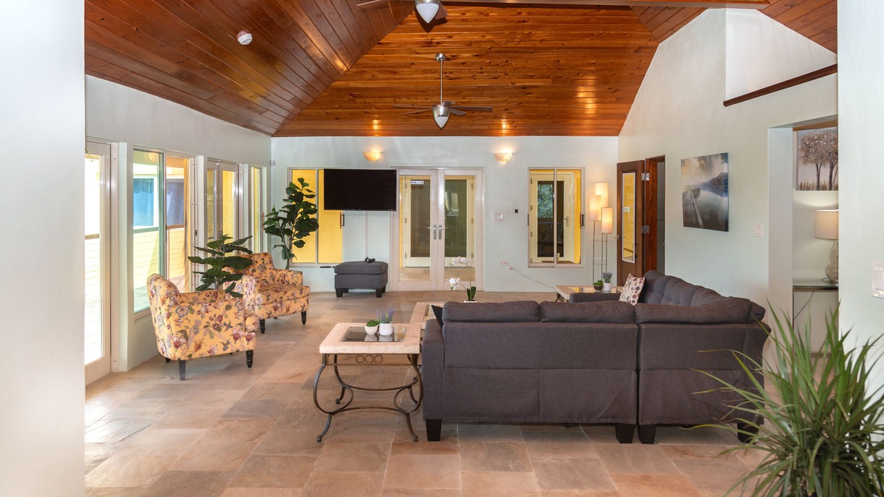 Photo of Bedroom in Cotton Valley