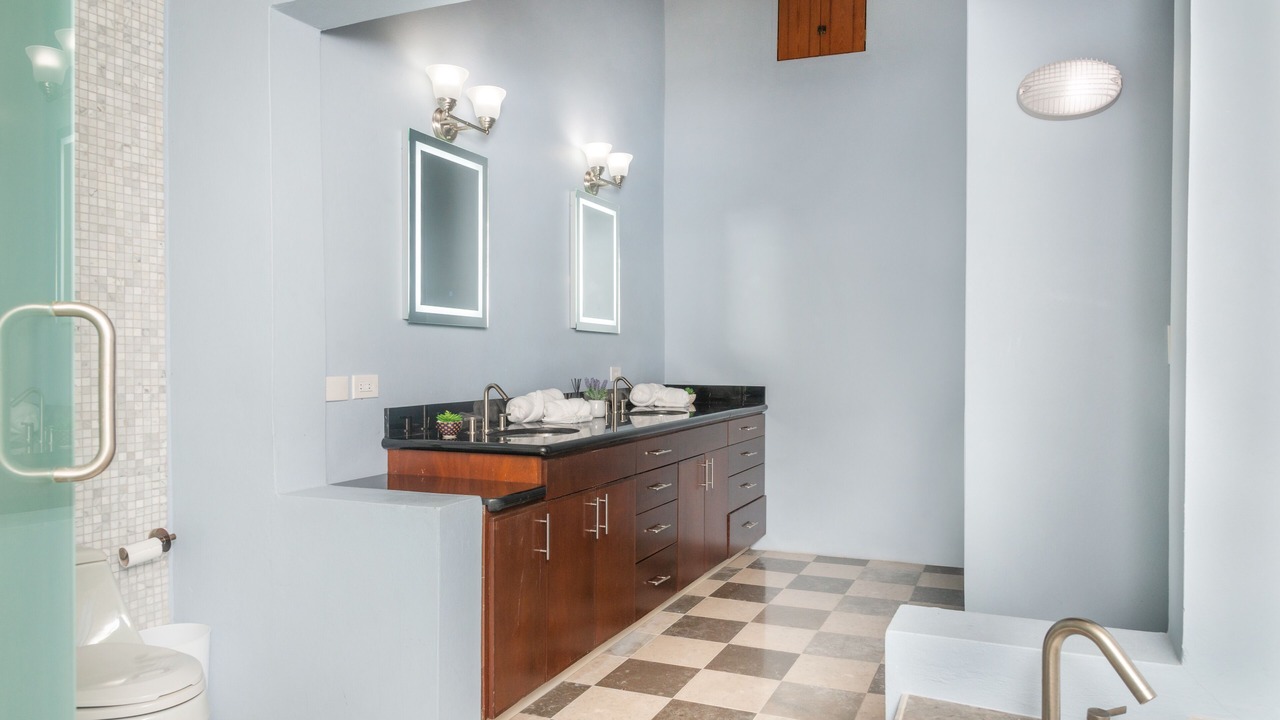 Photo of Bathroom in Cotton Valley