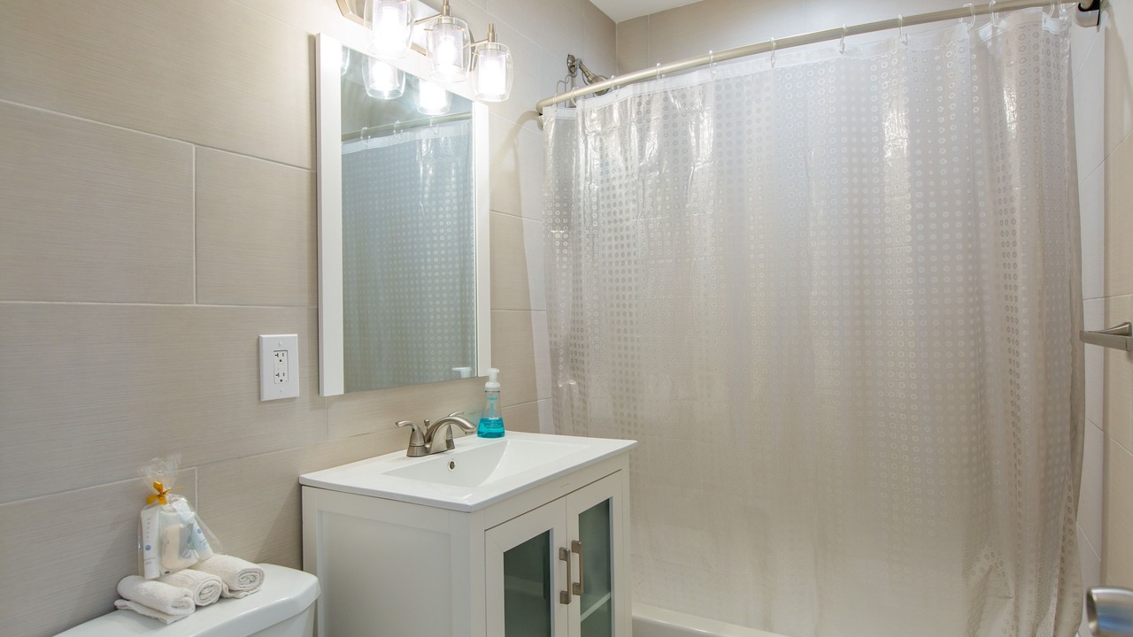 Photo of Bathroom in Estate Peters Farm