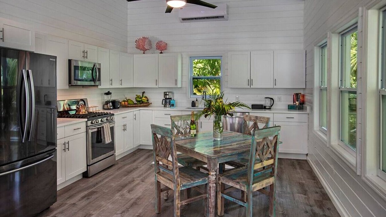 Photo of Kitchen in Estate Hull