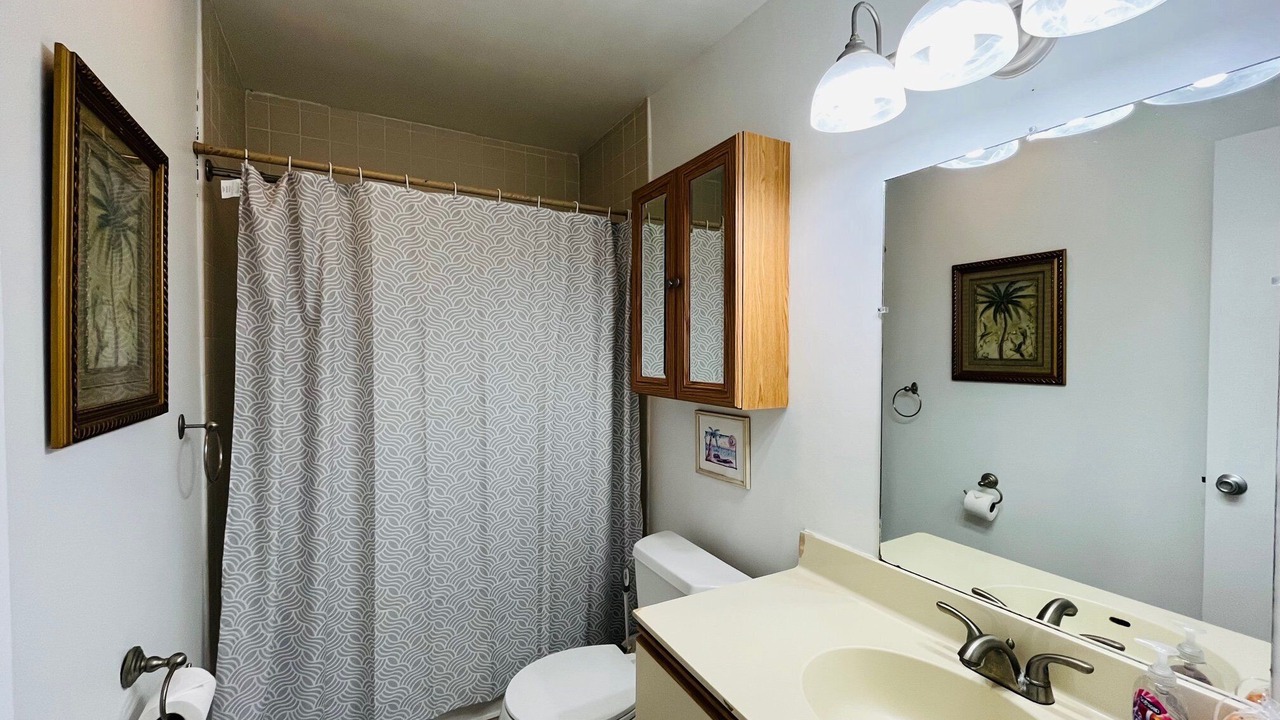 Photo of Bathroom in Estate Altona