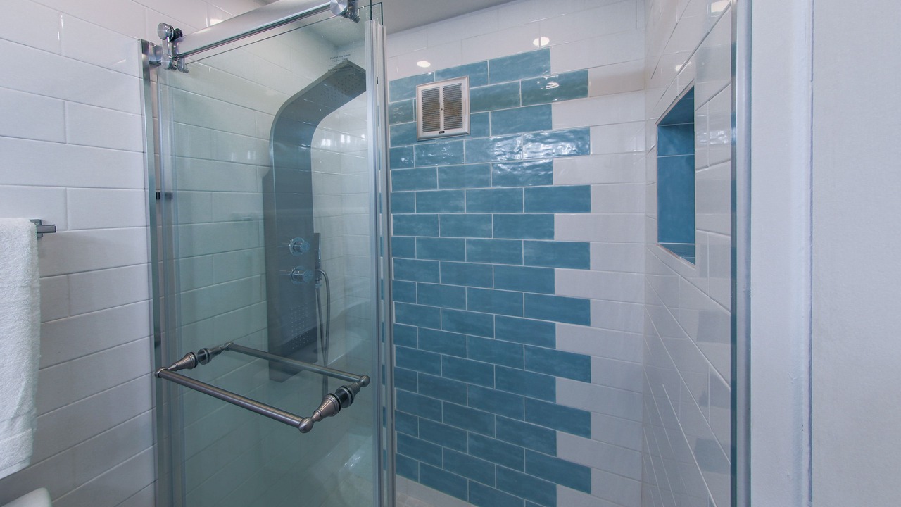Photo of Bathroom in Orange Grove