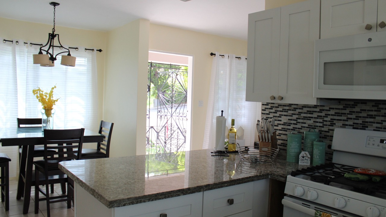 Photo of Kitchen in Estate Peters Rest