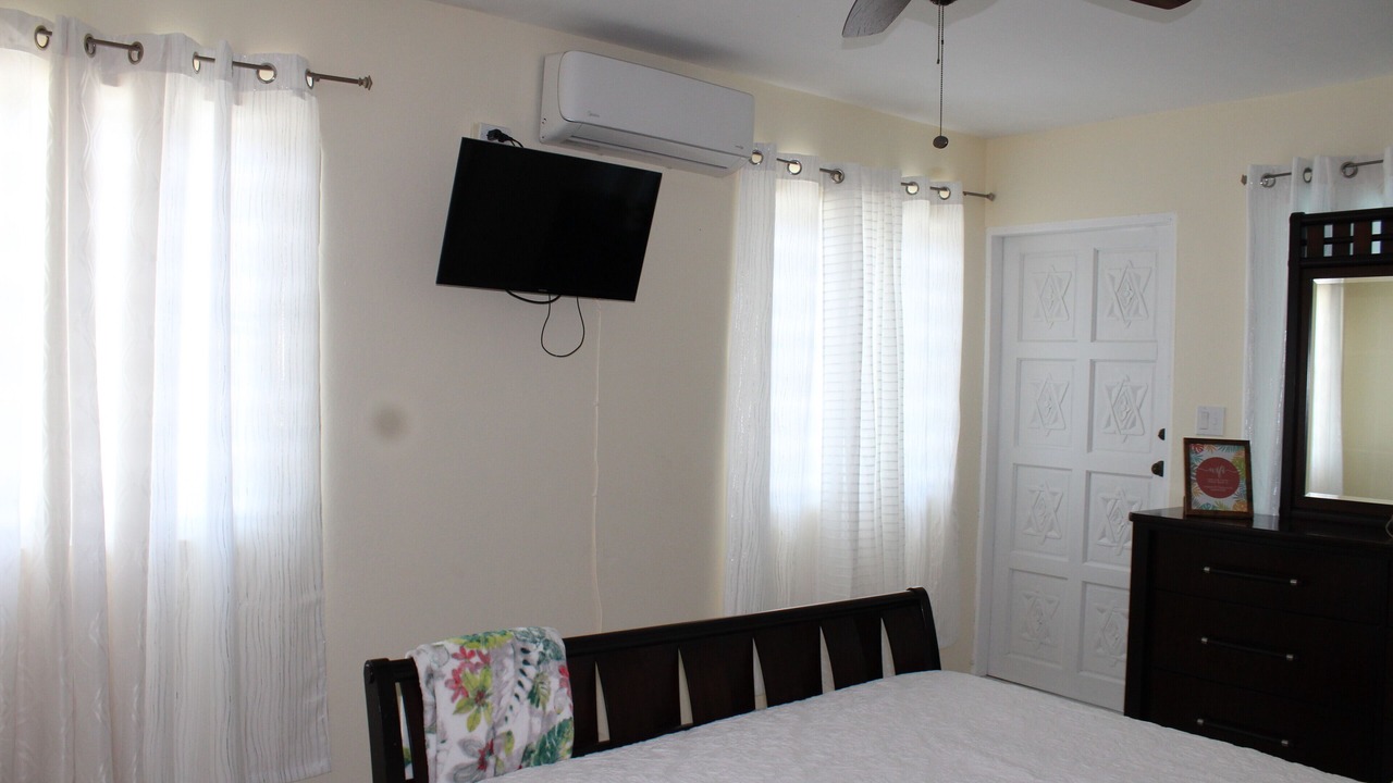 Photo of Bedroom in Estate Peters Rest