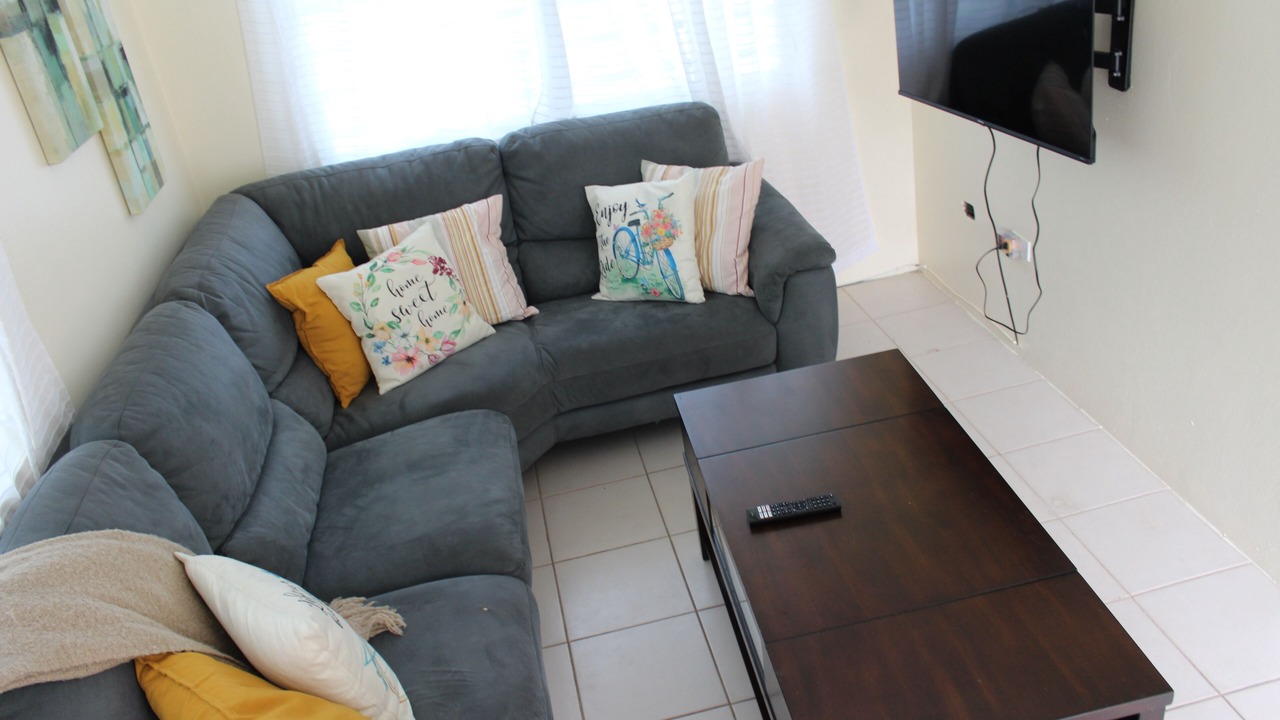 Photo of Livingroom in Estate Peters Rest