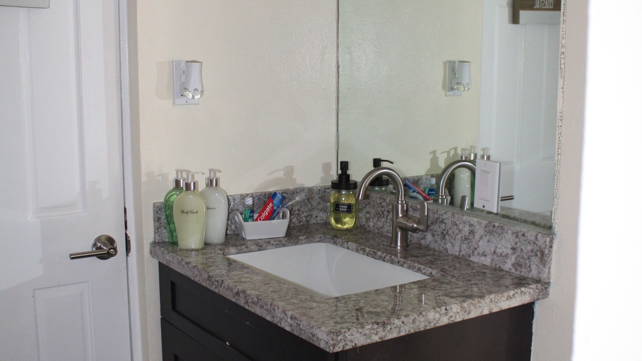 Photo of Bathroom in Estate Peters Rest