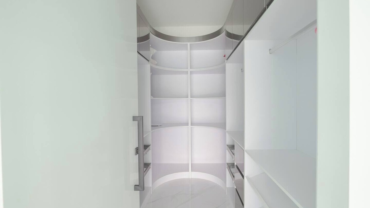 Photo of Bedroom in Estate Kings Quarter