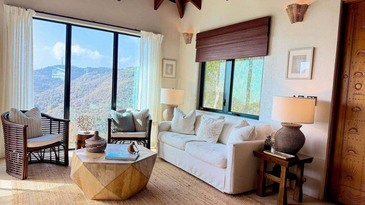 Photo of Livingroom in Estate Carolina