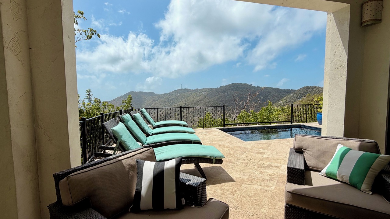 Photo of Patio Balcony in Estate Carolina