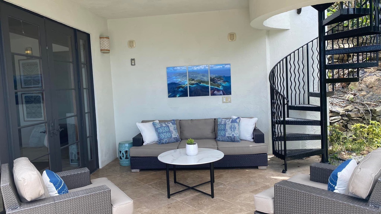 Photo of Patio Balcony in Estate Carolina