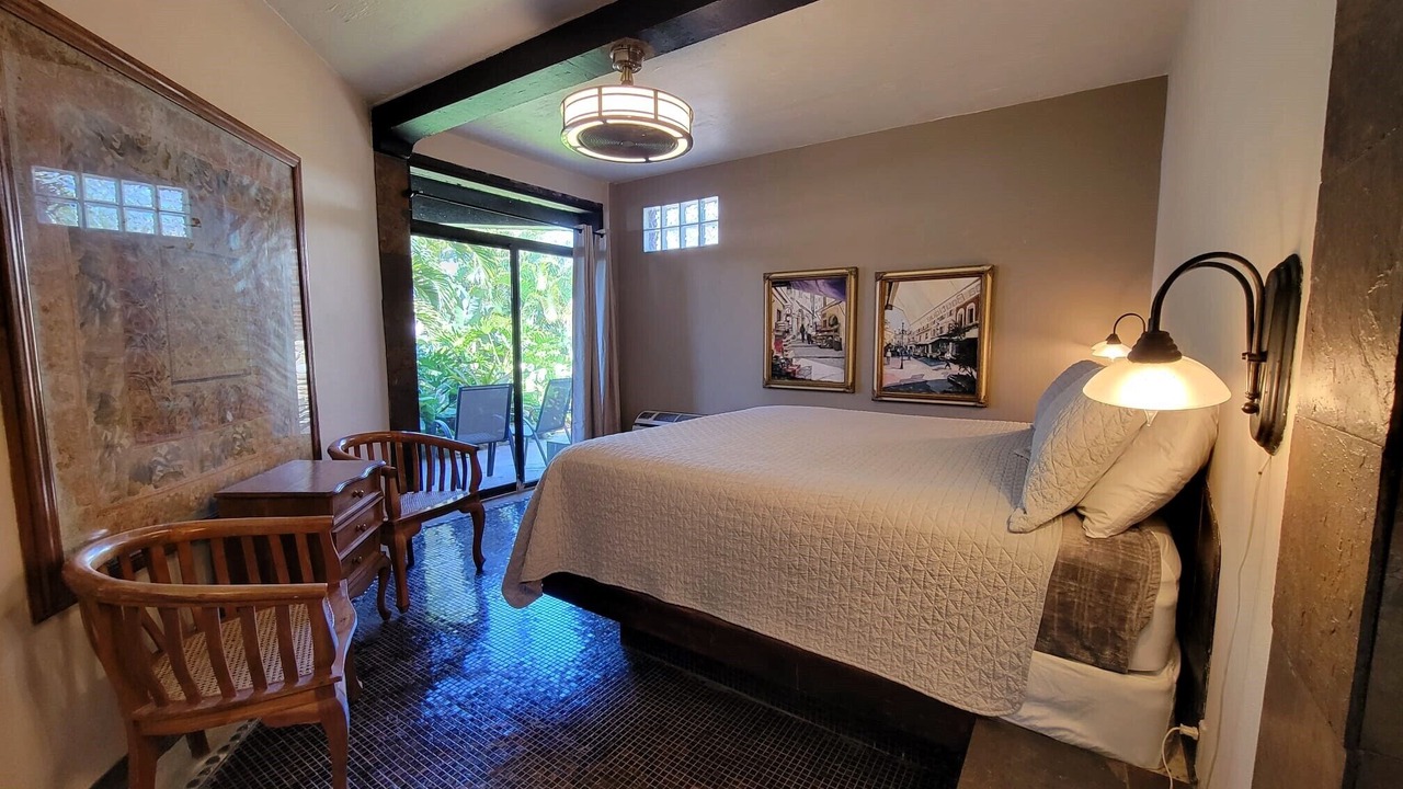 Photo of Bedroom in South Side