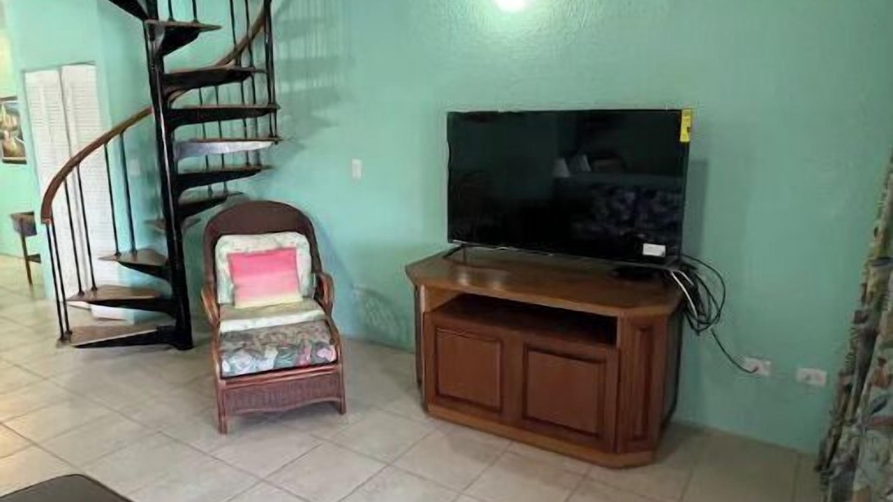 Photo of Bedroom in Estate Golden Rock
