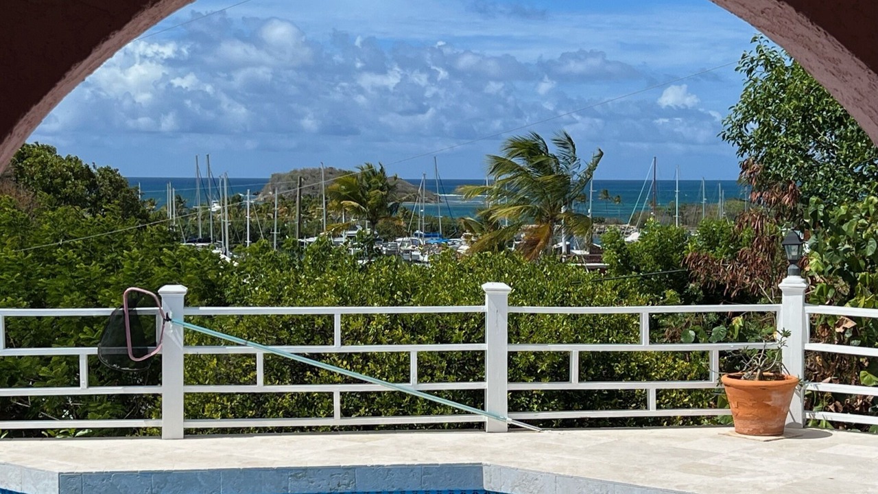 Photo of Outdoor in Estate Marys Fancy