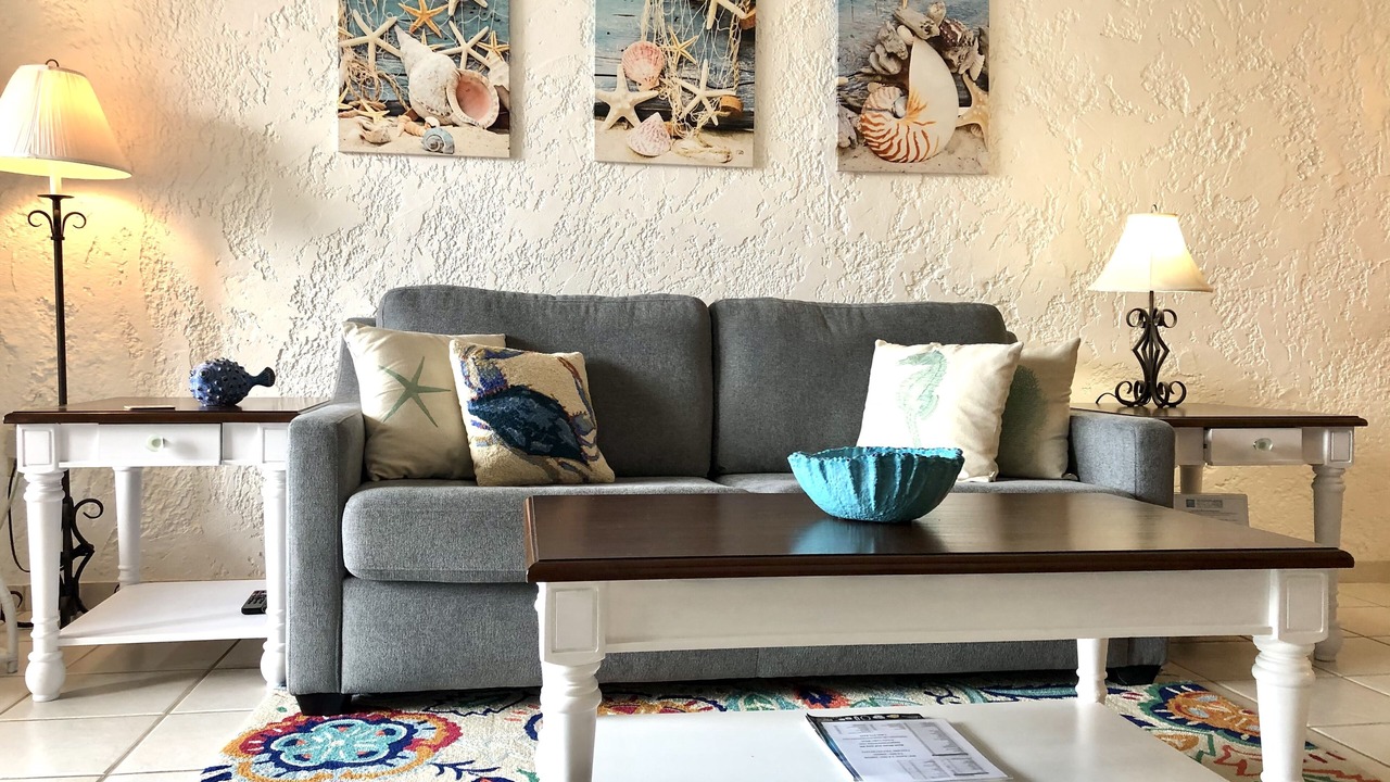Photo of Livingroom in Red Hook