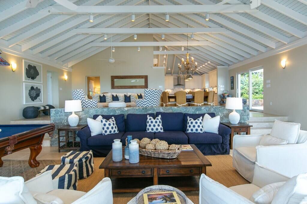 Photo of Livingroom in Great Cruz Bay