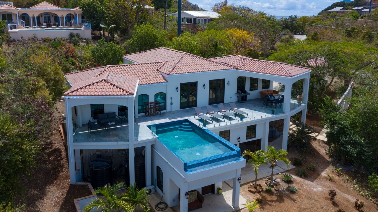 Photo of Outdoor in Great Cruz Bay