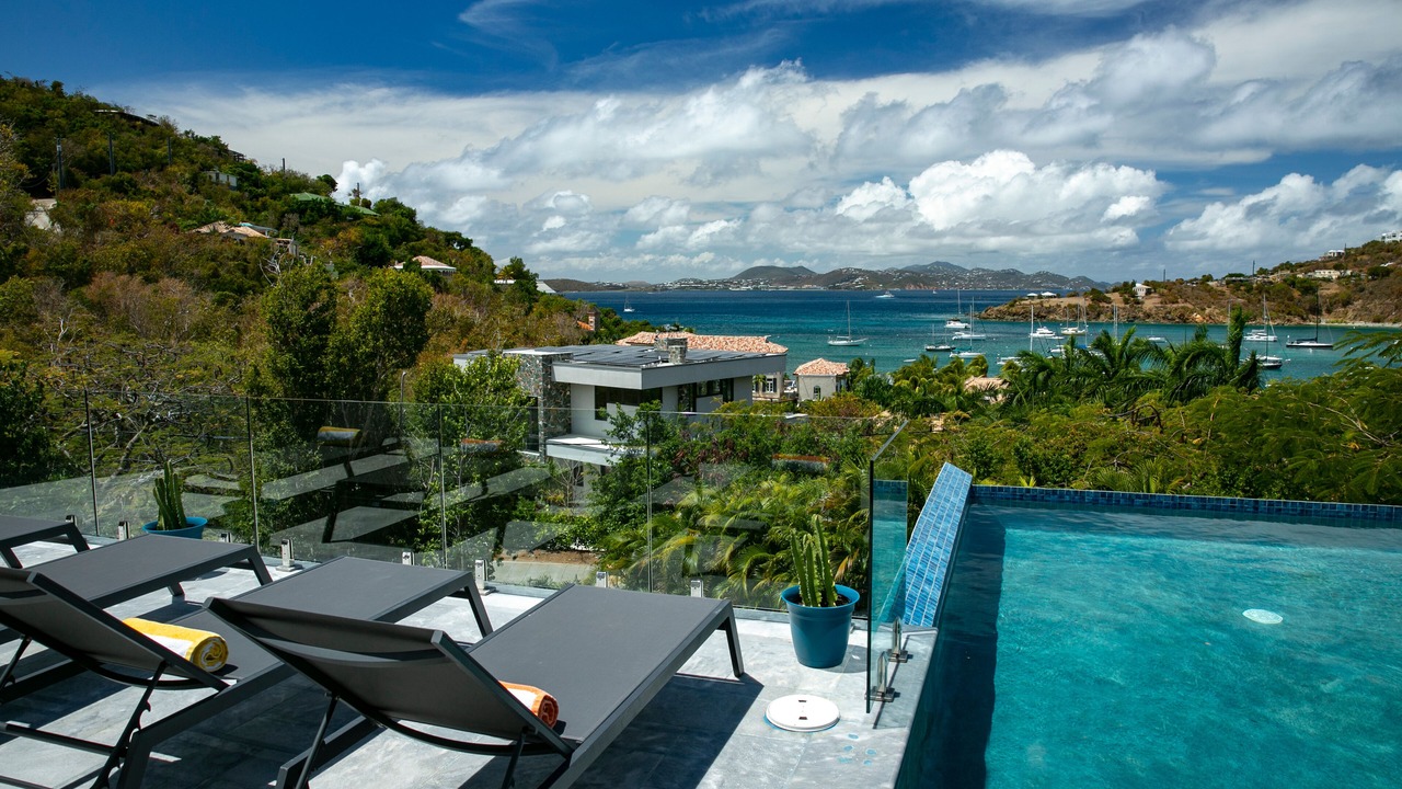 Photo of Outdoor in Great Cruz Bay