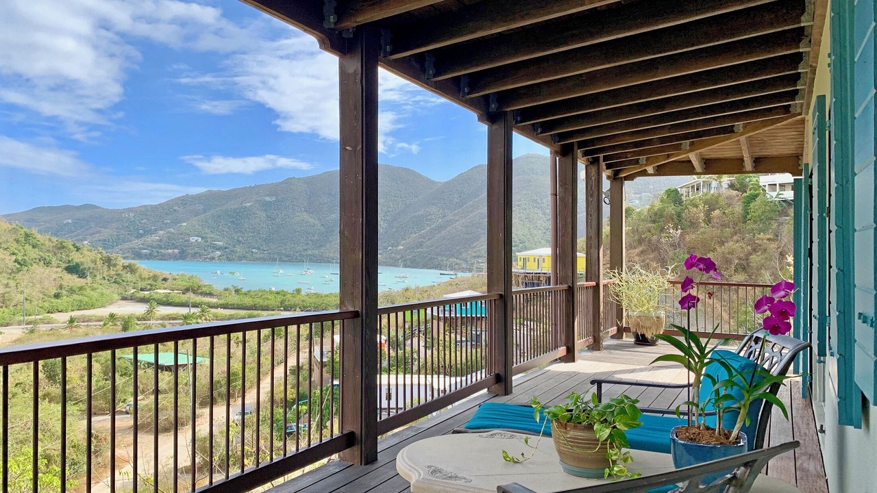 Photo of Patio Balcony in Estate Emmaus