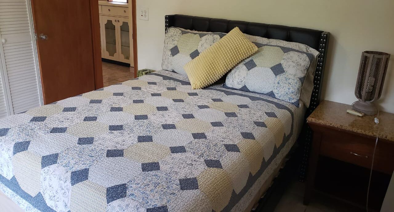 Photo of Bedroom in Estate Frenchman Bay