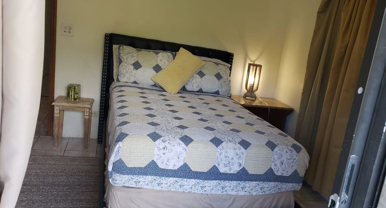 Photo of Bedroom in Estate Frenchman Bay