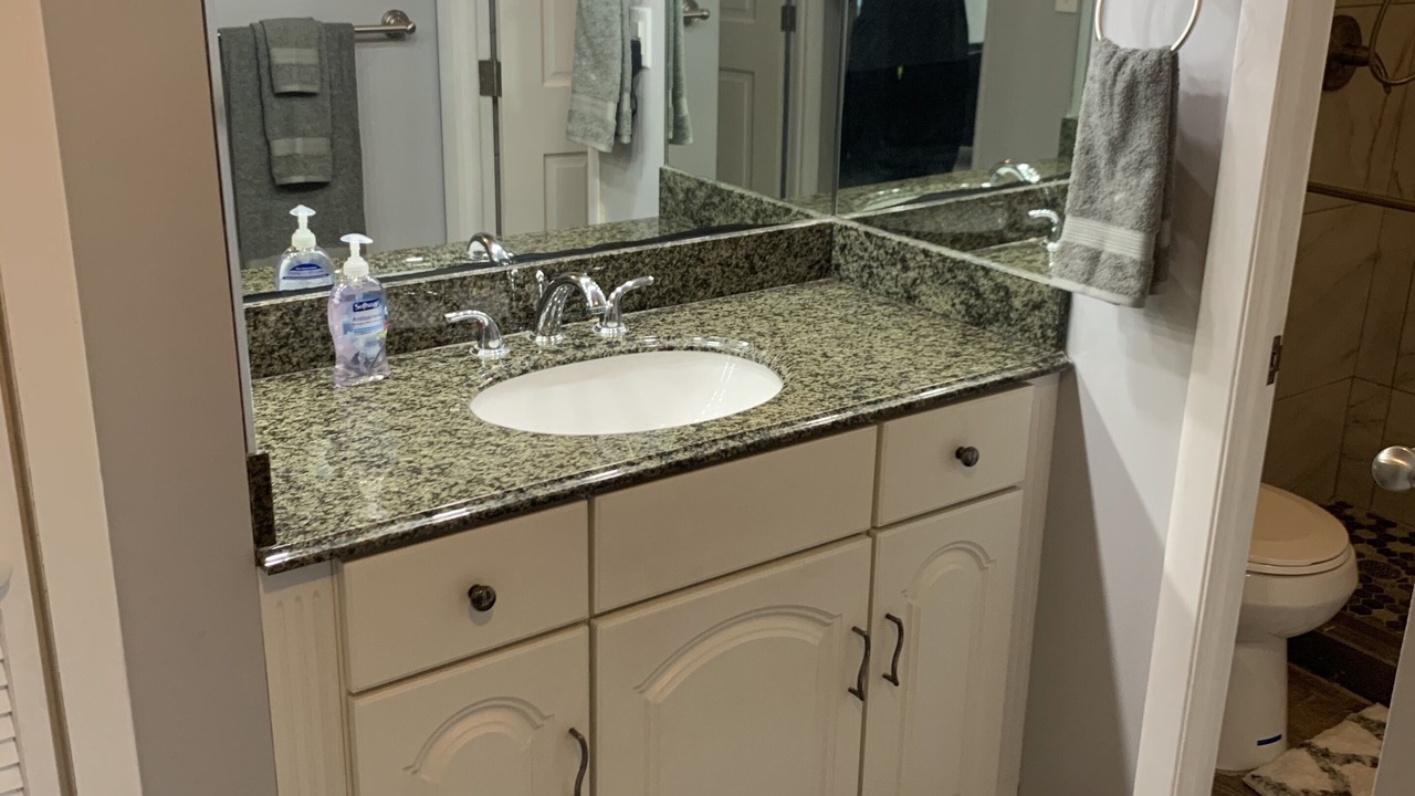Photo of Bathroom in Red Hook