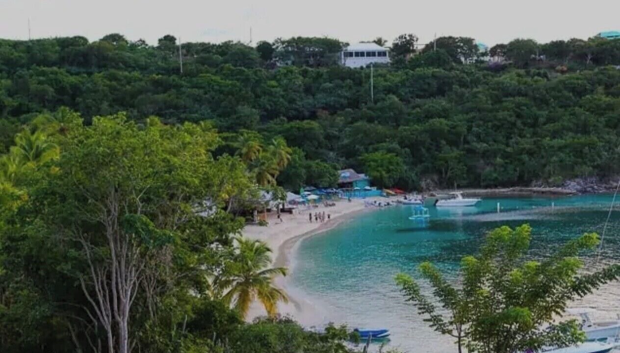 Photo of Others in Estate Western Water Island
