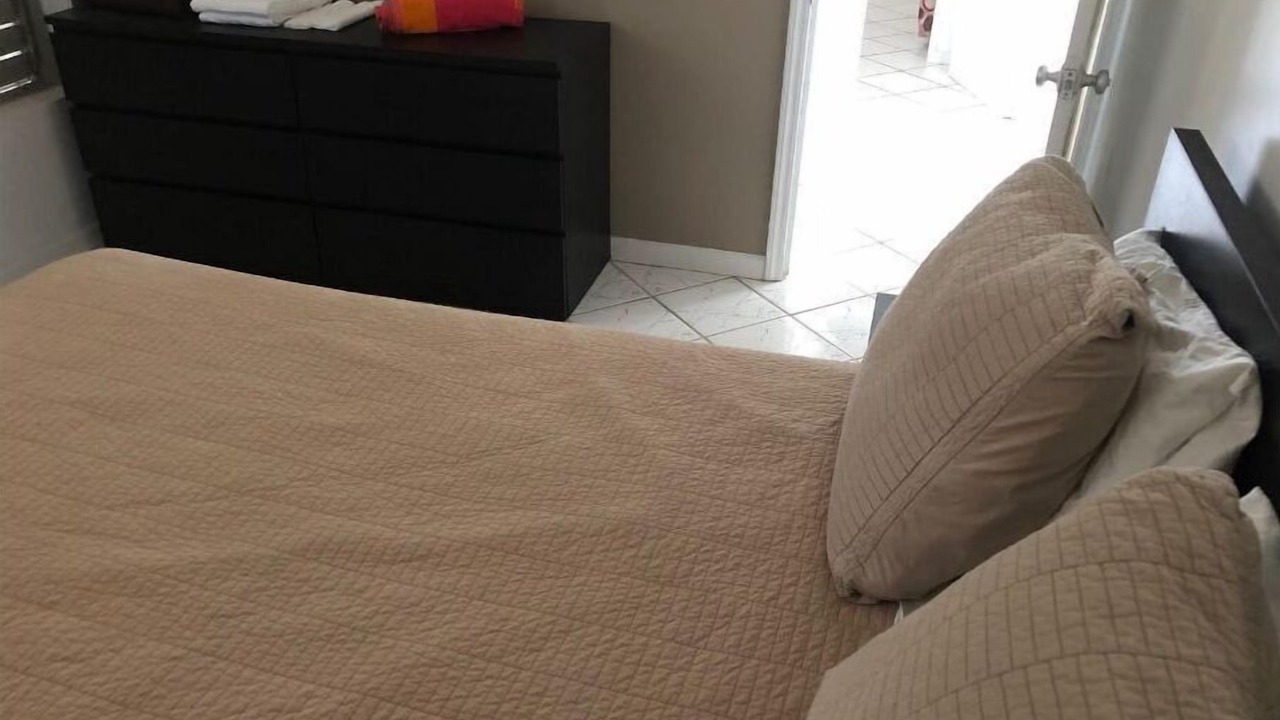 Photo of Bedroom in Estate Western Water Island